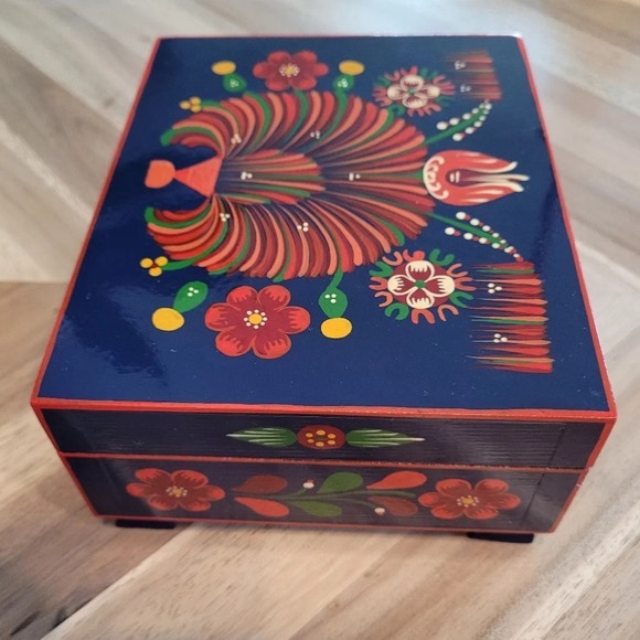 Isaac  Mizrahi Black Skirt - Picture 4 of 5